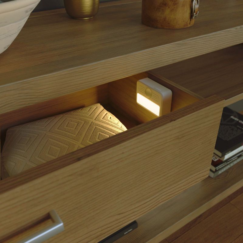 LAMPE LED SANS FIL AVEC DETECTEUR DE MOUVEMENT 0.5W 3000K 3*AAA 55*80*23 MM